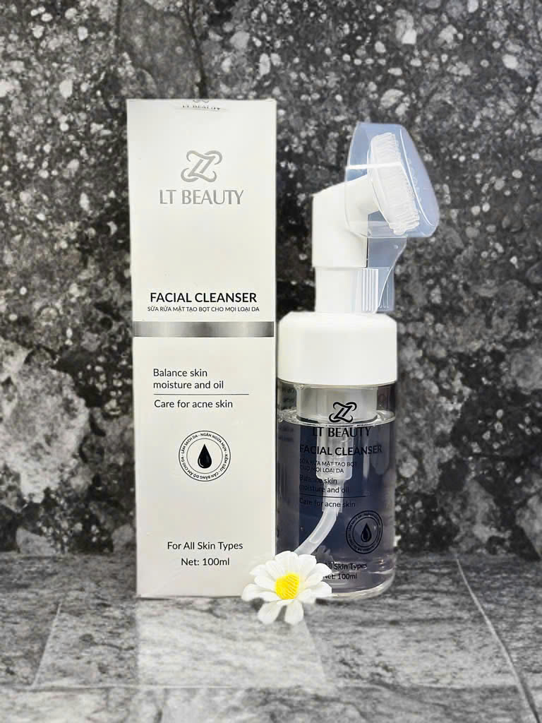 Sữa Rữa Mặt FACIAL CLEARSER